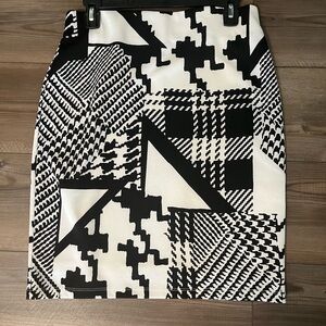 Essentials Black and White Pencil Skirt Knee-Length Workwear